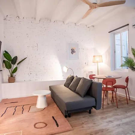 44poc1062 - Newly Decorated In Poble Sec Apartament *