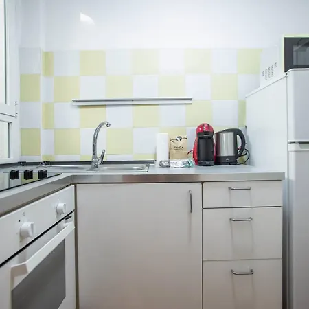 44poc1062 - Newly Decorated In Poble Sec Apartment *