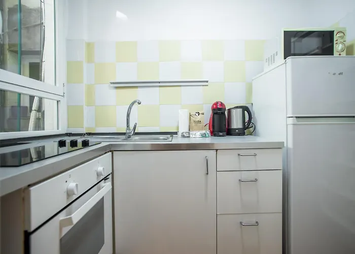 Apartment 44poc1062 - Newly Decorated In Poble Sec Barcelona